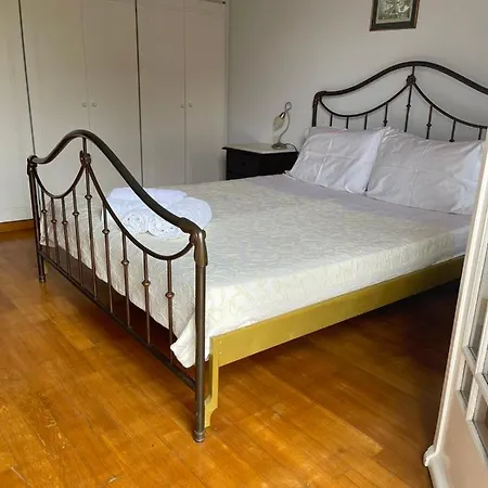 Anesa House
